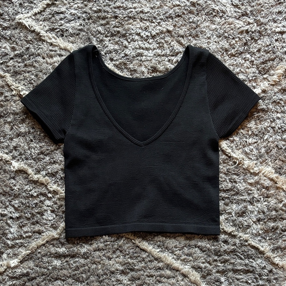 Aeropostale black top